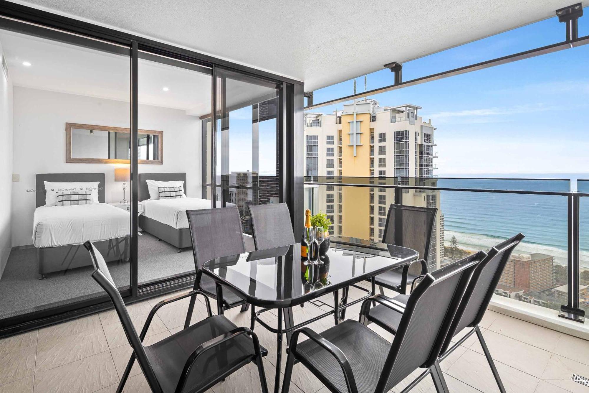 Holiday Holiday Circle On Cavill Apartments Gold Coast Oda fotoğraf