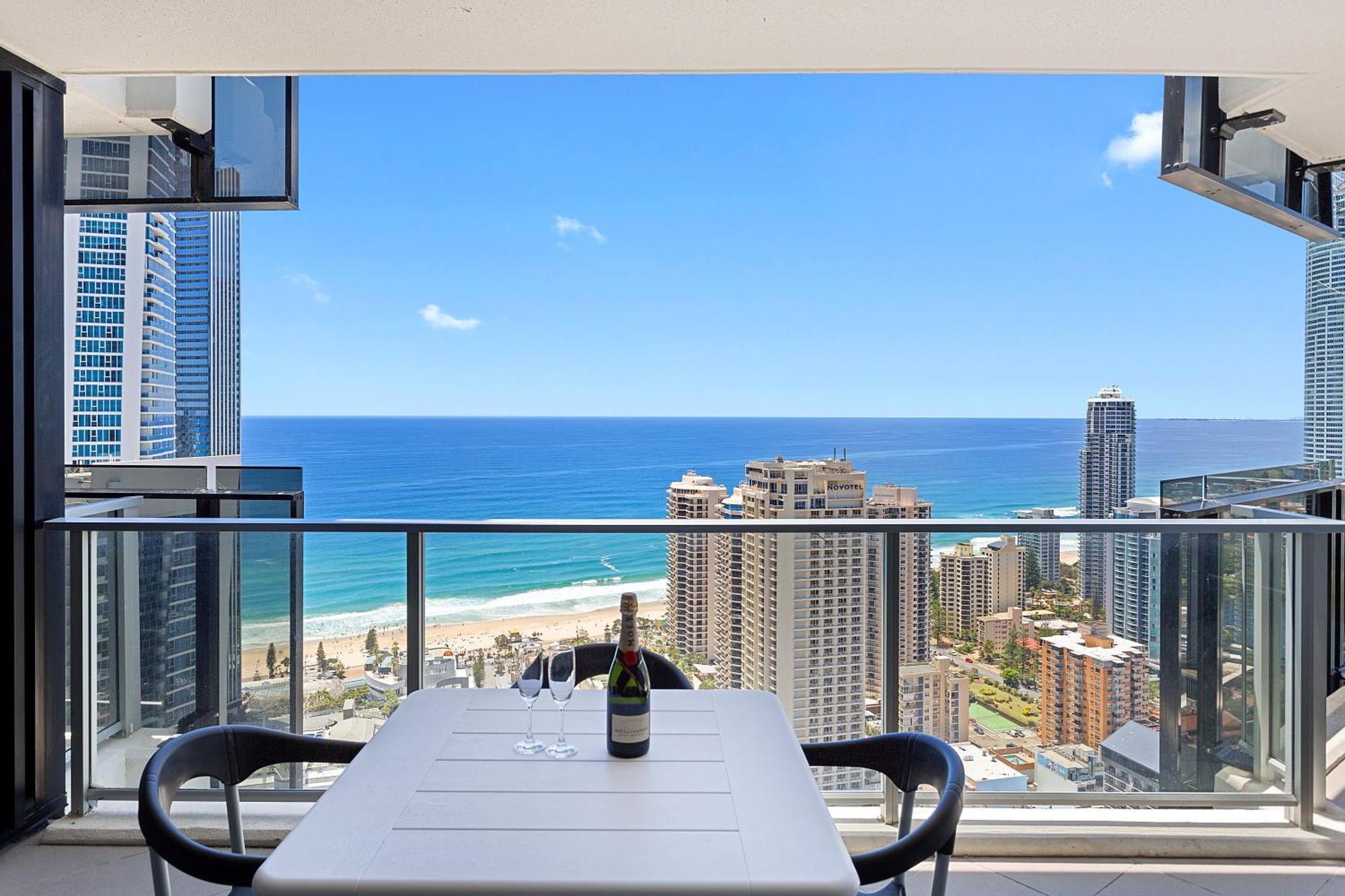 Holiday Holiday Circle On Cavill Apartments Gold Coast Oda fotoğraf